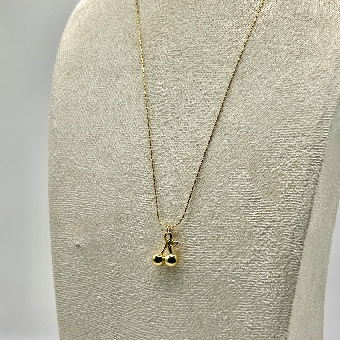 COLLIER CHERRY