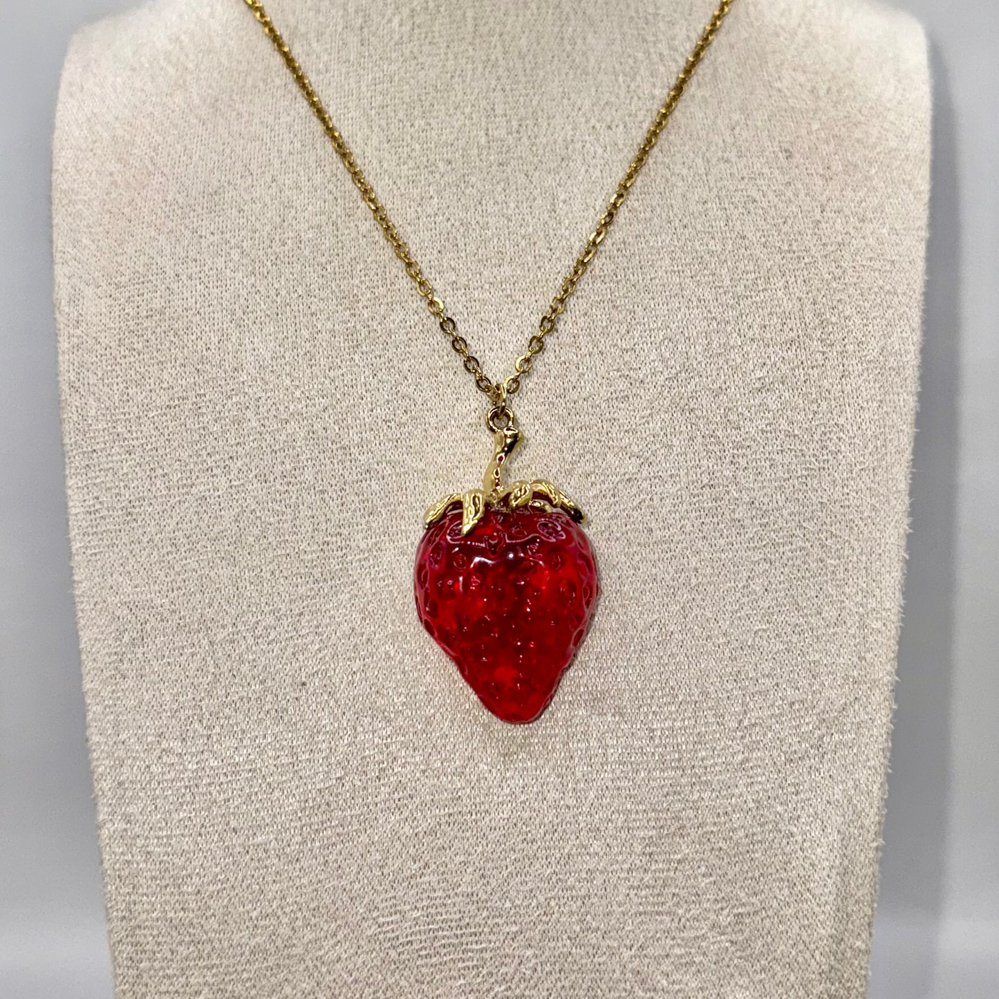 COLLIER FRAISITA