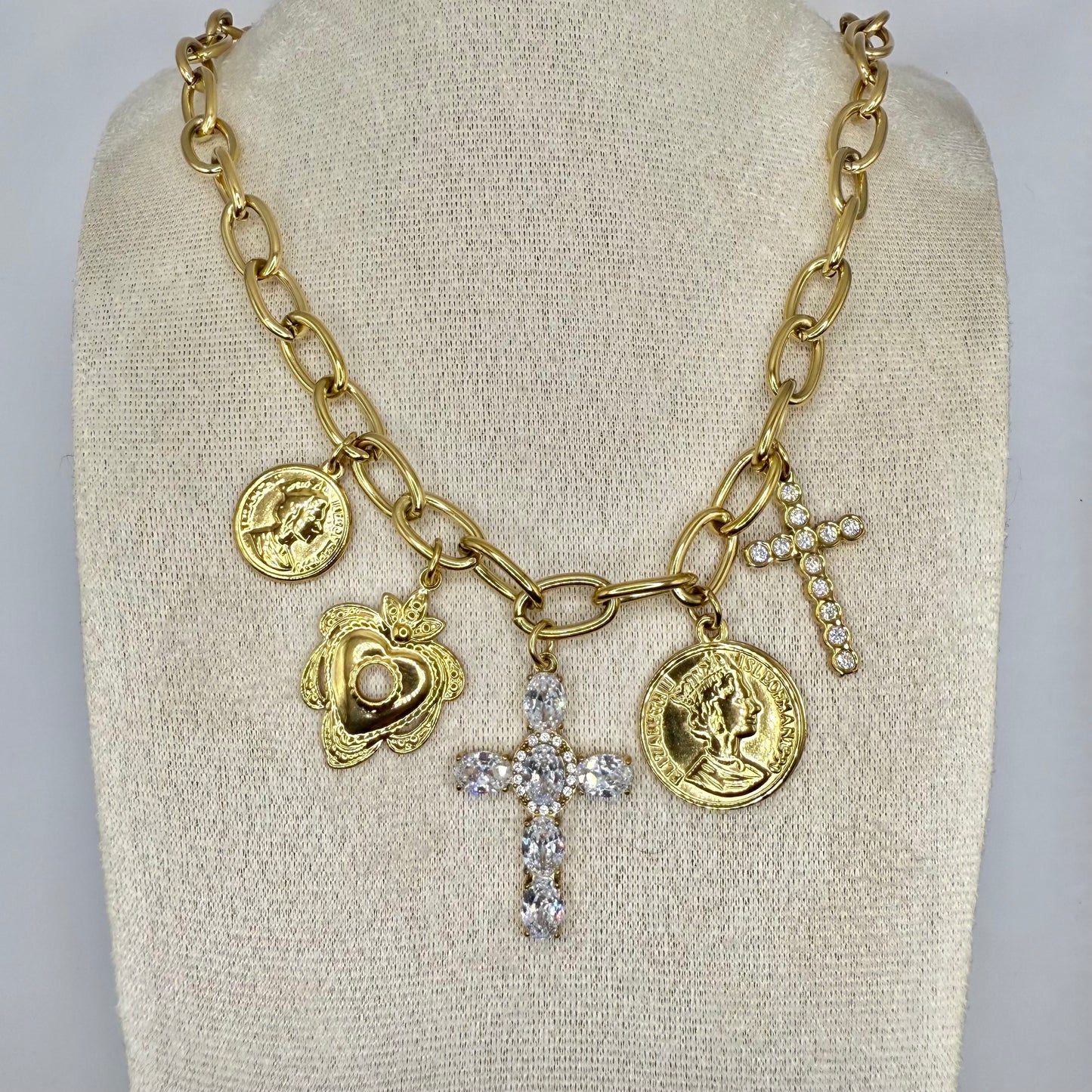 COLLIER SORAYA