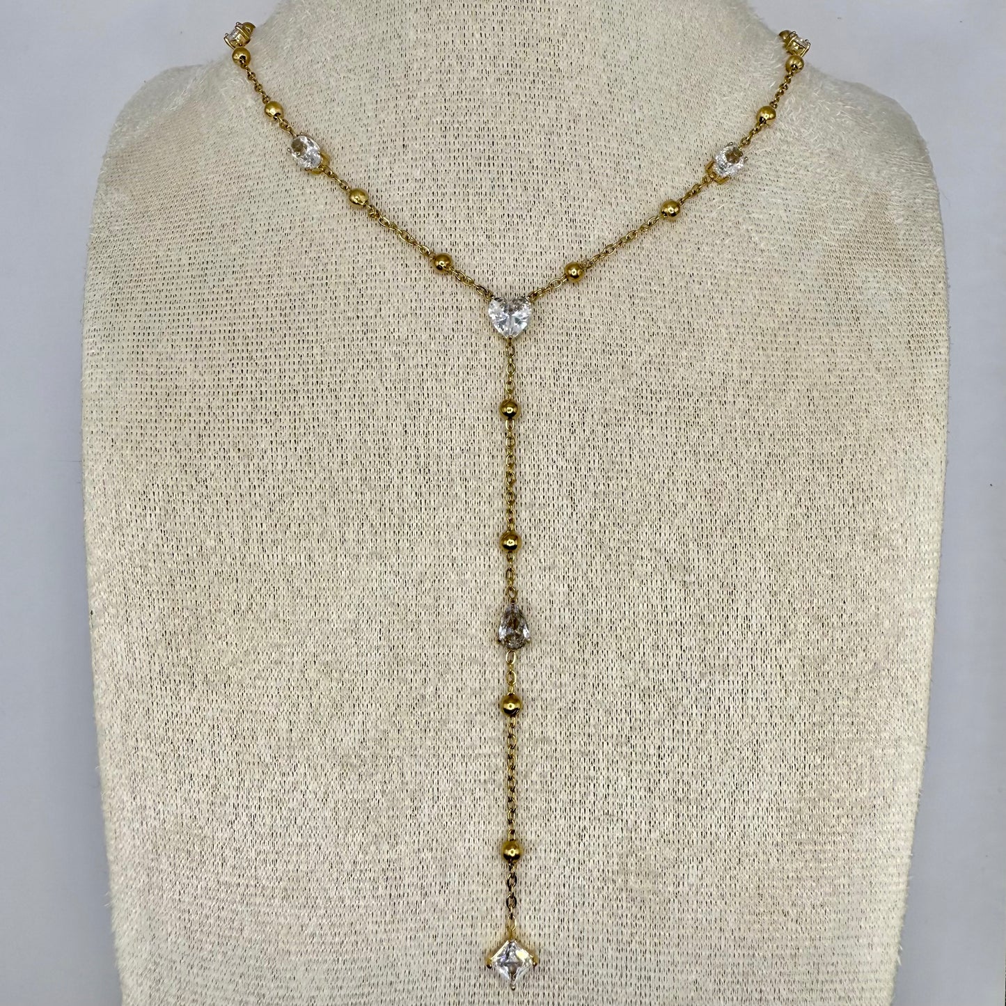 COLLIER Y LIA
