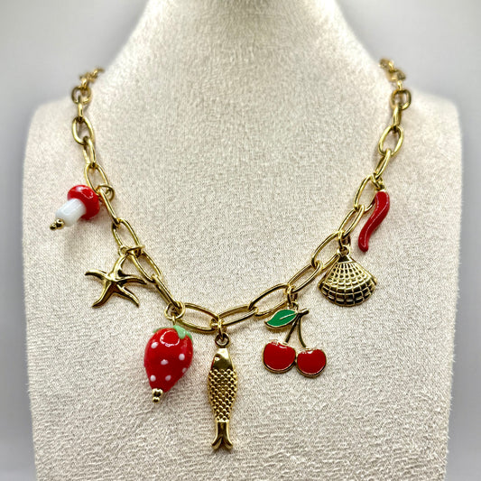 COLLIER ALICIA
