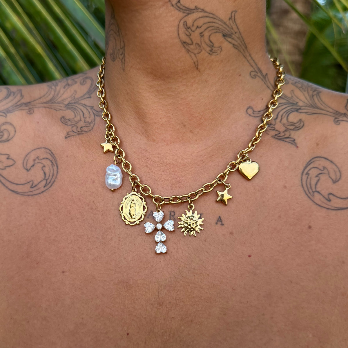 COLLIER MISS