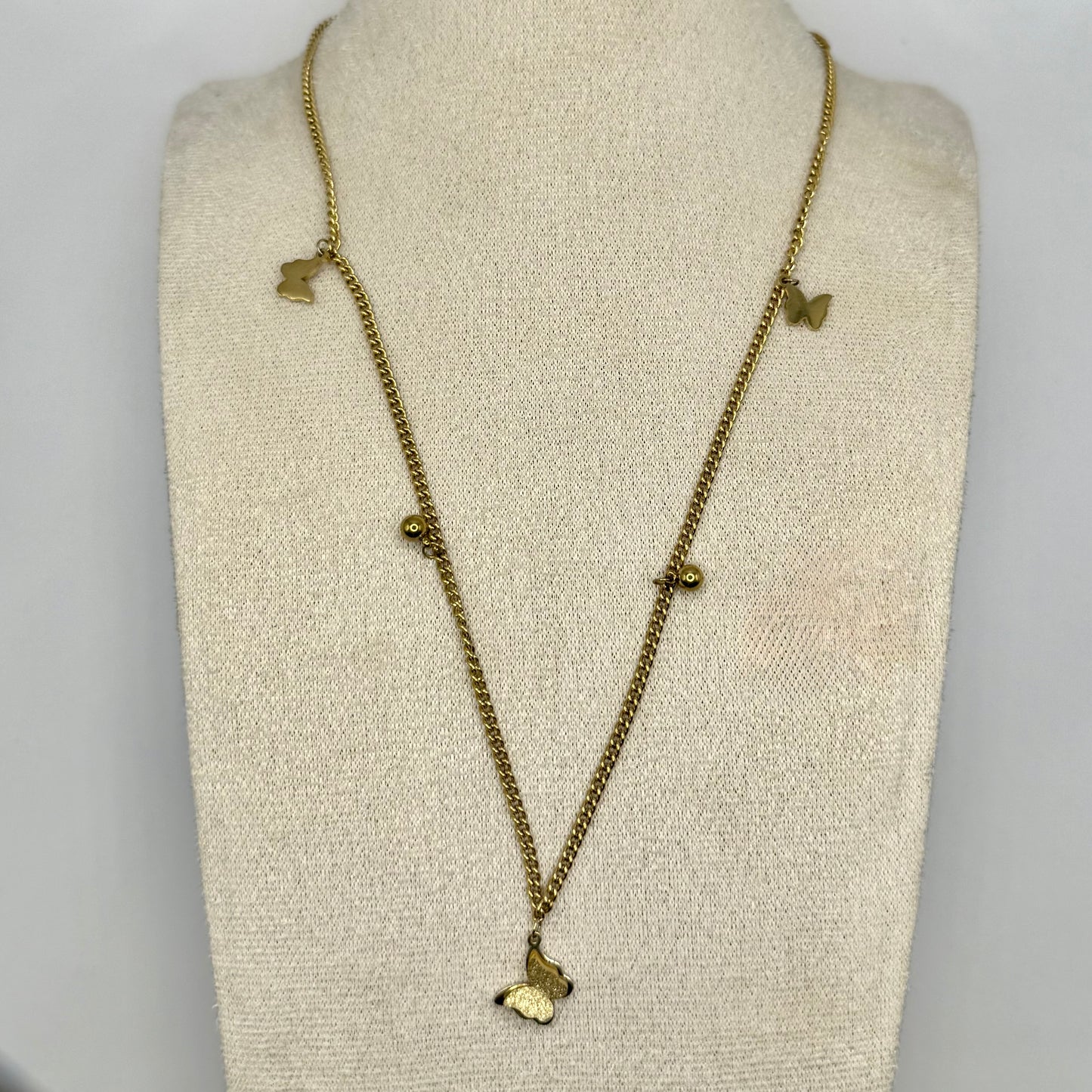 COLLIER MAYA