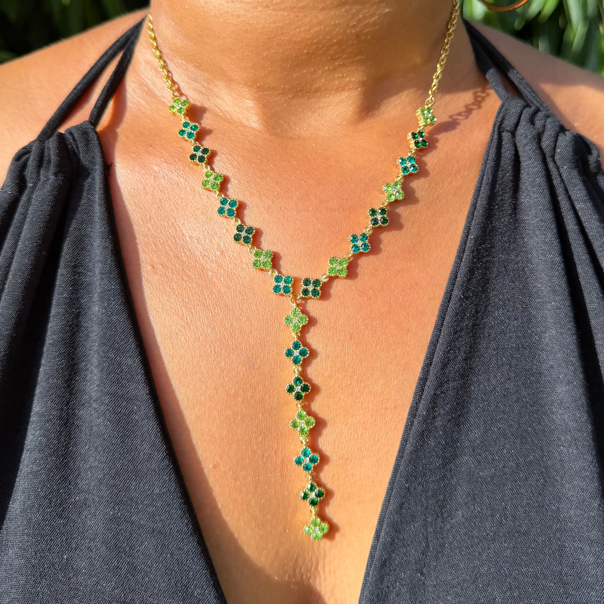 COLLIER Y CLOVER