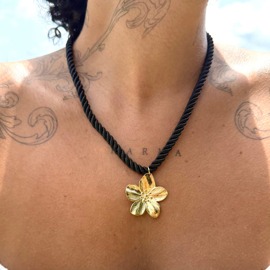 COLLIER FLORA CORDE