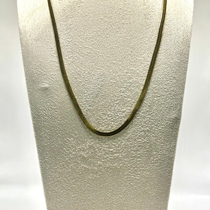 COLLIER SHANA